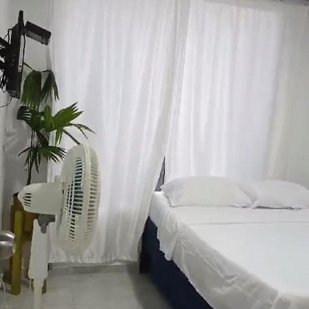 Hostal Javi Santa Marta  Kültér fotó